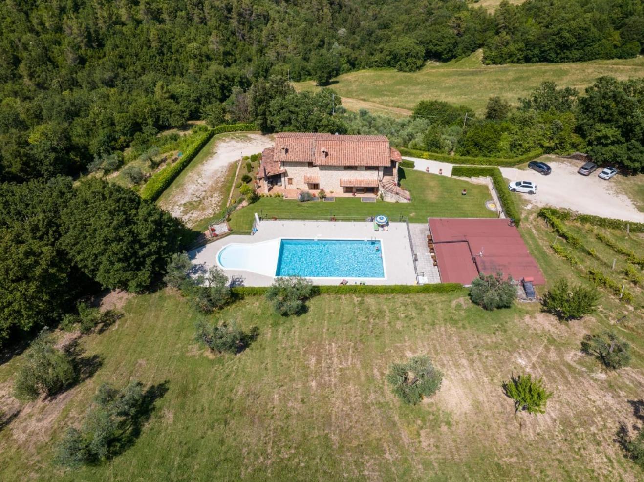 Agriturismo Isola Verde SantʼUrbano 외부 사진