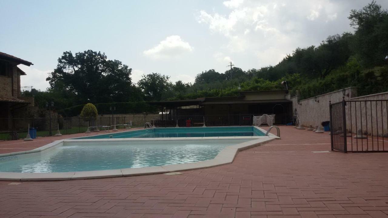 Agriturismo Isola Verde SantʼUrbano 외부 사진