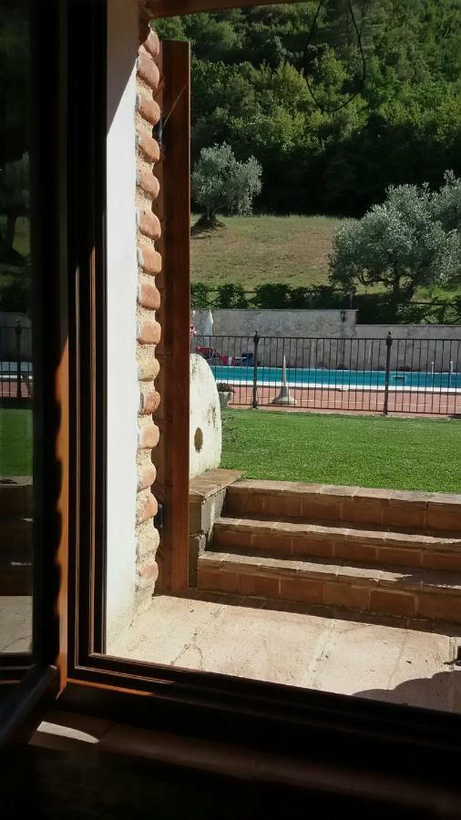 Agriturismo Isola Verde SantʼUrbano 외부 사진