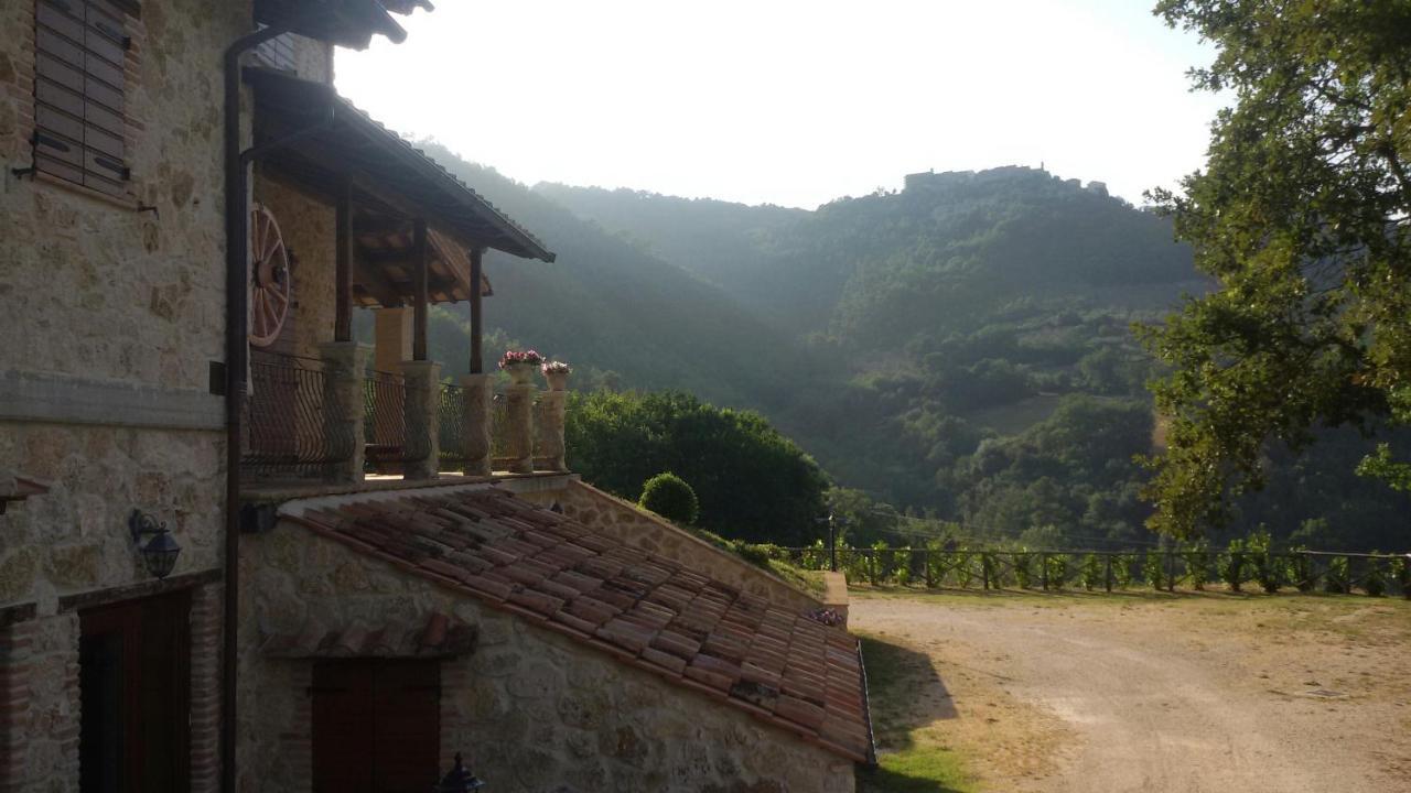Agriturismo Isola Verde SantʼUrbano 외부 사진