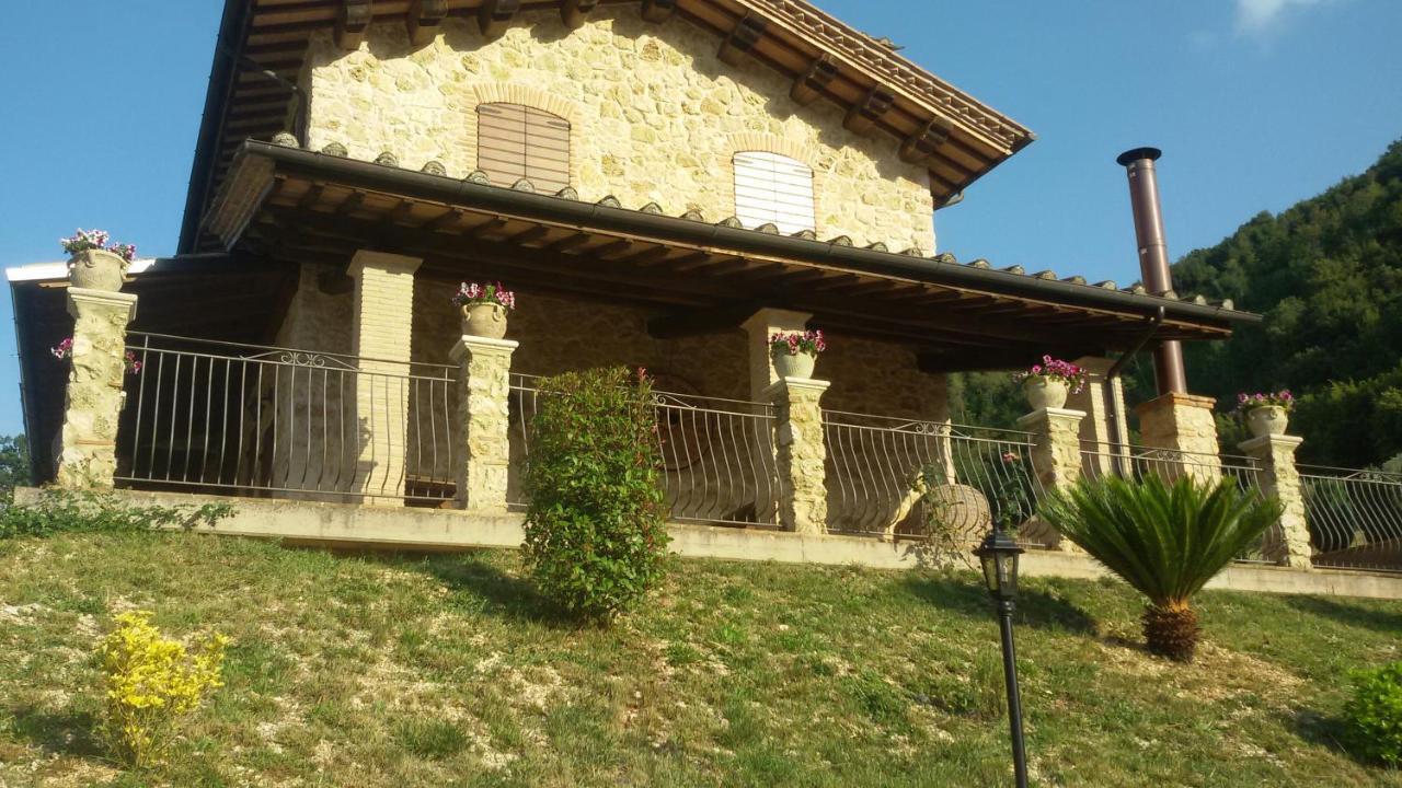 Agriturismo Isola Verde SantʼUrbano 외부 사진